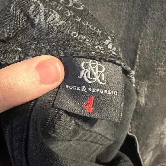 Women’s Rock & Republic Black Jeans With Gold Chain Detail Pockets Size 4 - Picture 8 of 9